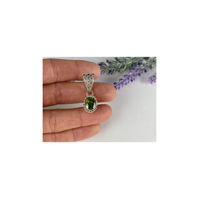 Vintage 925 Sterling Silver Zultanite Pendant