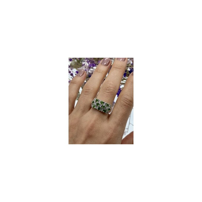 925 Sterling Silver Peridot & White Spinel Ring Size 9