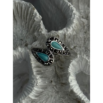 925 Sterling Silver Turquoise & Marcasite Ring Size 7