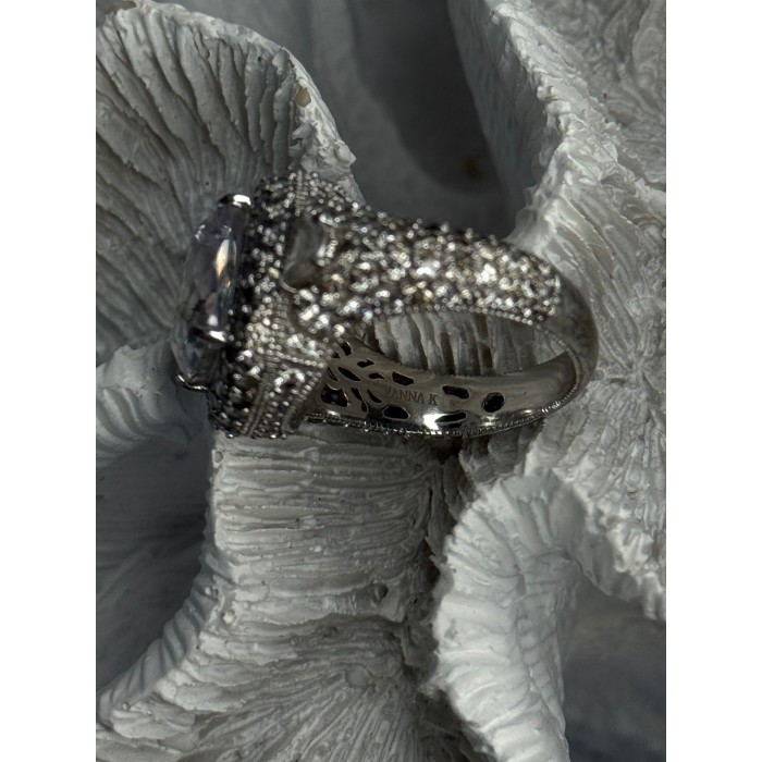 Beautiful Design 925 Sterling Silver Cz Ring Size 9