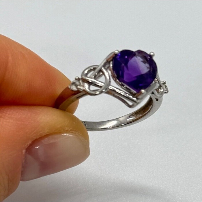 925 Sterling Silver Amethyst & Goshenite Heart Ring Size 6