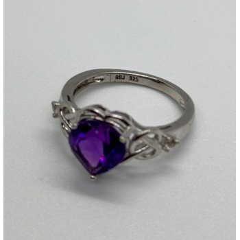 925 Sterling Silver Amethyst & Goshenite Heart Ring Size 6