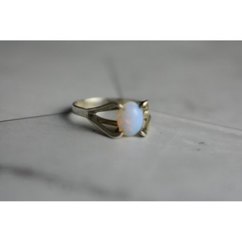 925 Sterling Silver Opal Ring Size 6.5