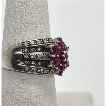 925 Sterling Silver Topaz Ring Size 7