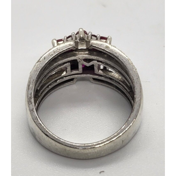 925 Sterling Silver Topaz Ring Size 7