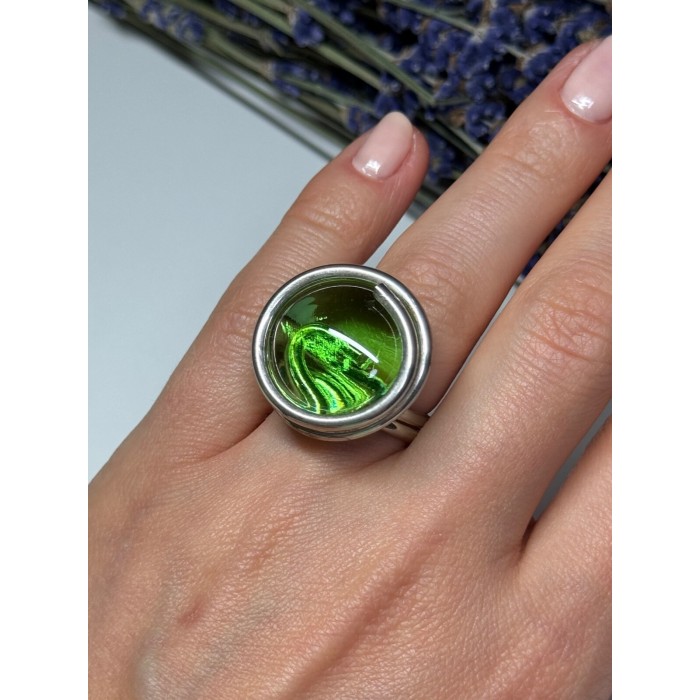 Modern Art Design Green CZ Ring Size 6