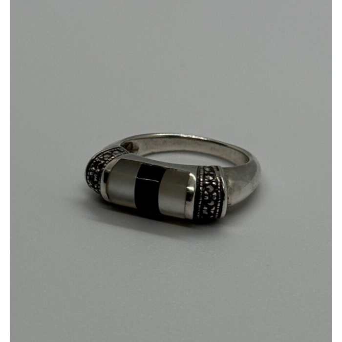 925 Sterling Silver Abalone, Enamel & Marcasite Ring Size 7