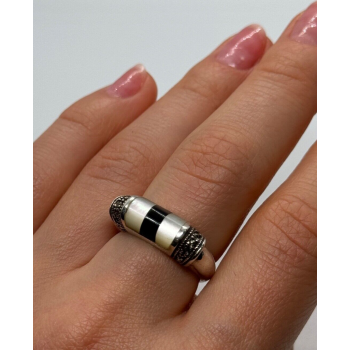 925 Sterling Silver Abalone, Enamel & Marcasite Ring Size 7