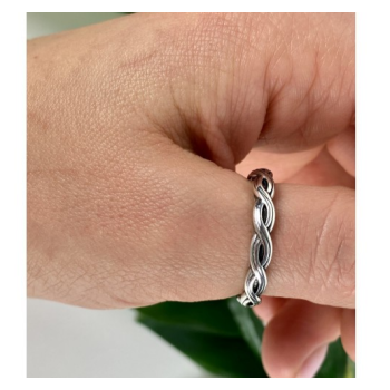 925 Sterling Silver Ring Size 10