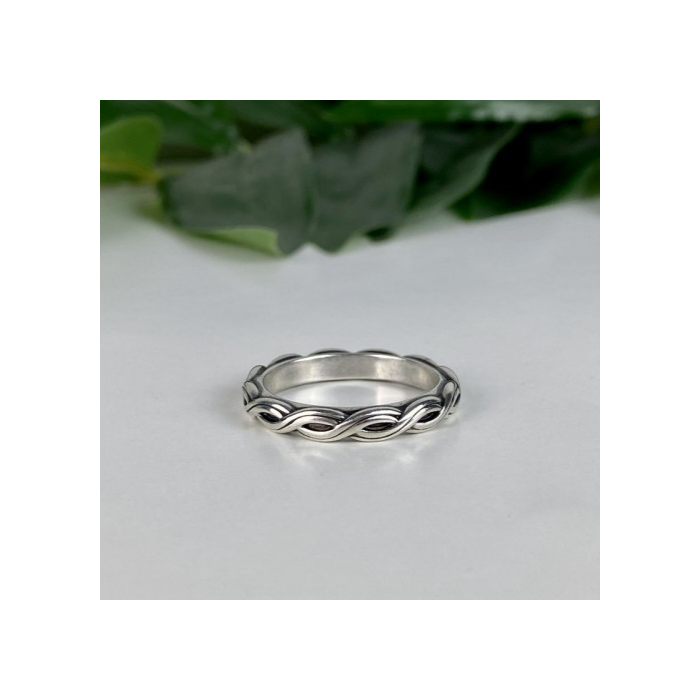 925 Sterling Silver Ring Size 10