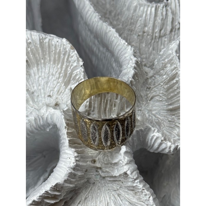 ELEGANT 925 STERLING SILVER & 10K YELLOW GOLD RING SIZE 7