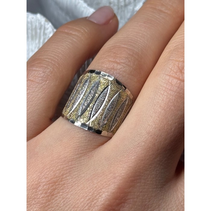 ELEGANT 925 STERLING SILVER & 10K YELLOW GOLD RING SIZE 7