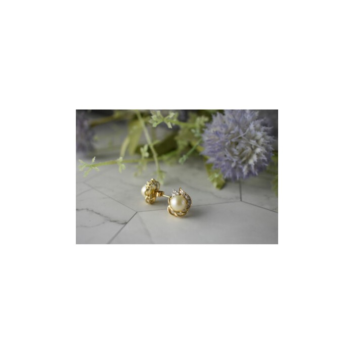 14K YELLOW GOLD PEARL & DIAMONDS EARRINGS