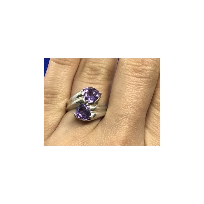 925 Sterling Silver Amethyst Ring Size 6.5