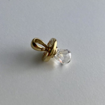 10K YELLOW GOLD CRYSTAL SWAROVSKI PENDANT