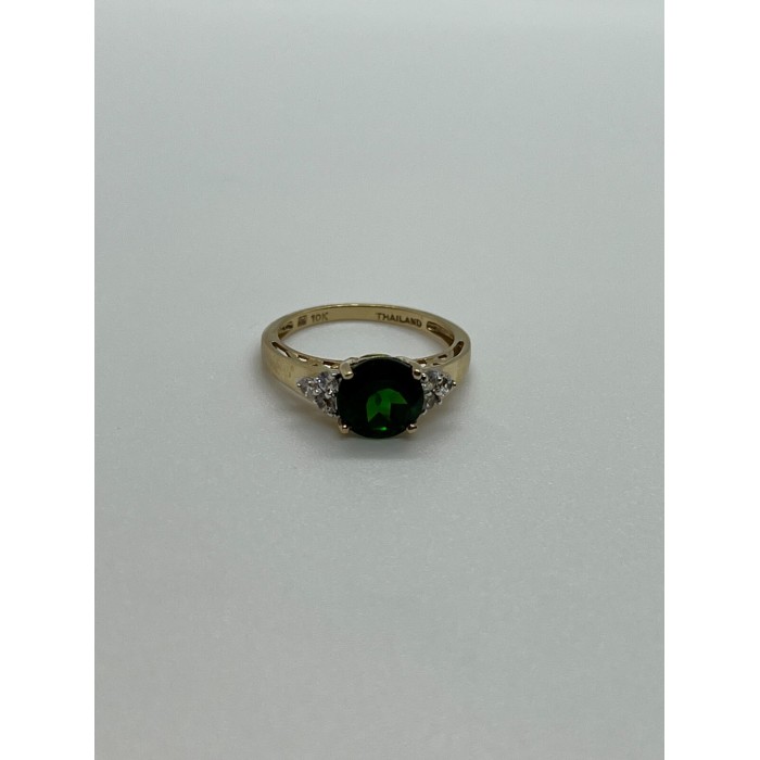 10K YELLOW GOLD RING  WITH EMERALD & DIAMONDS  SIZE 6