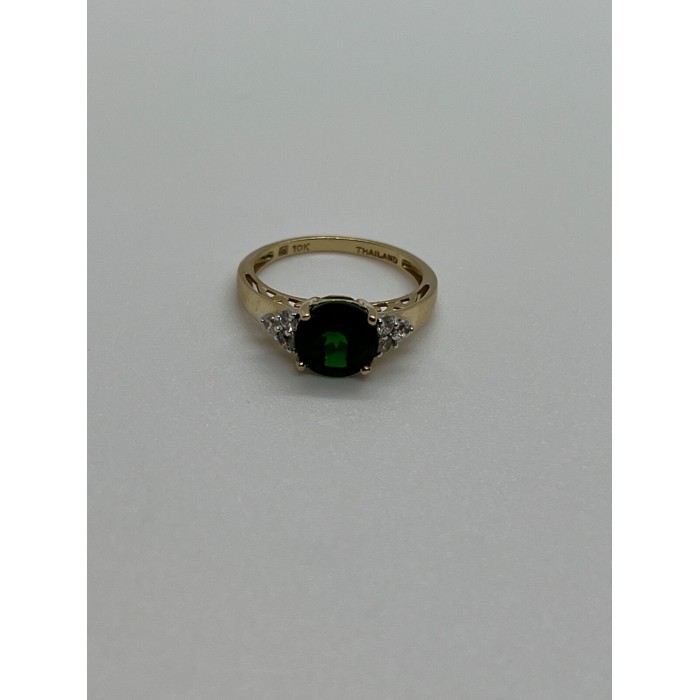 10K YELLOW GOLD RING  WITH EMERALD & DIAMONDS  SIZE 6
