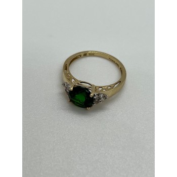 10K YELLOW GOLD RING  WITH EMERALD & DIAMONDS  SIZE 6