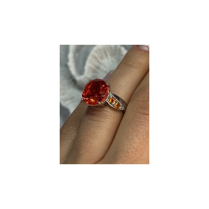 925 STERLING SILVER ORANGE SPINEL RING SIZE 6