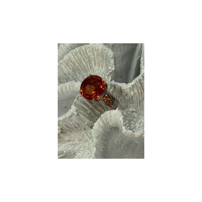 925 STERLING SILVER ORANGE SPINEL RING SIZE 6