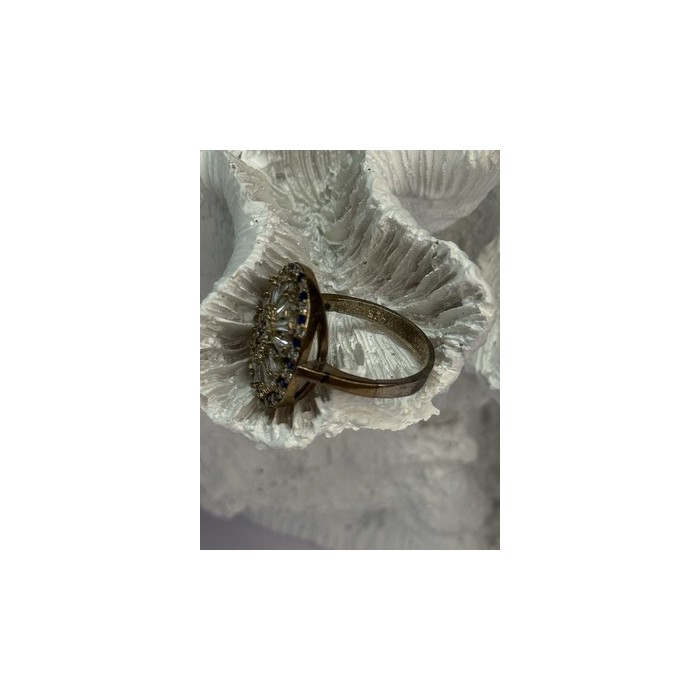 Beautiful 925 Sterling Silver CZ Ring Size 7.5