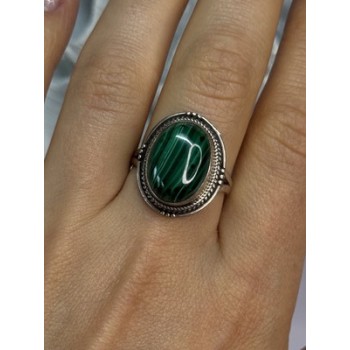VINTAGE 925 STERLING SILVER MALACHITE RING SIZE 9
