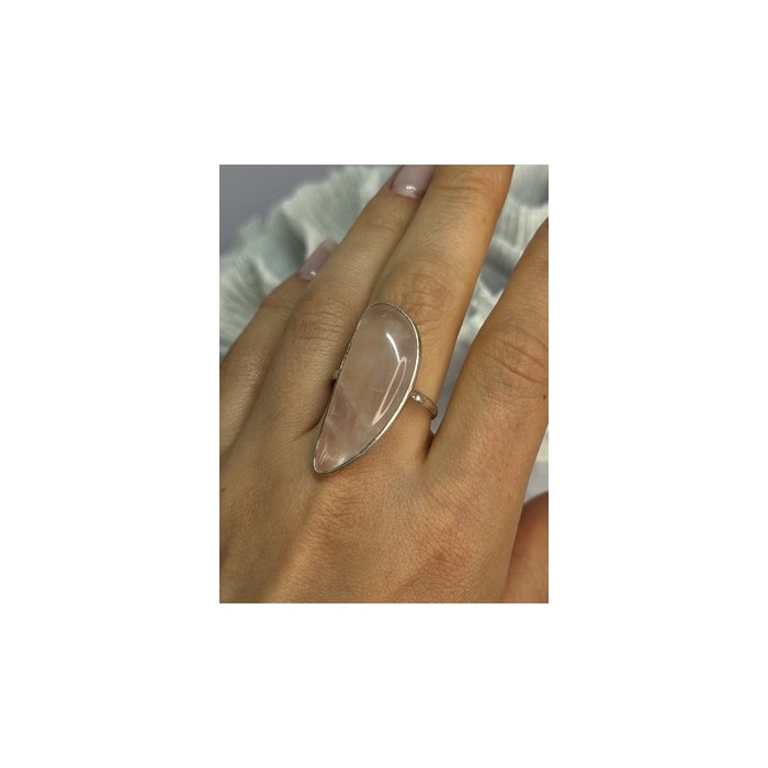 VINTAGE 925 STERLING SILVER MORGANITE RING SIZE 8