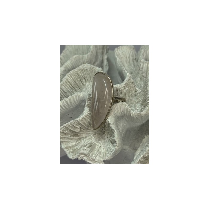 VINTAGE 925 STERLING SILVER MORGANITE RING SIZE 8