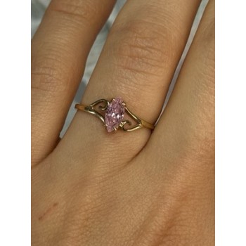 10K YELLOW GOLD MORGANITE RING SIZE 7.5