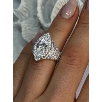 SHINY 925 STERLING SILVER CZ RING SIZE 6