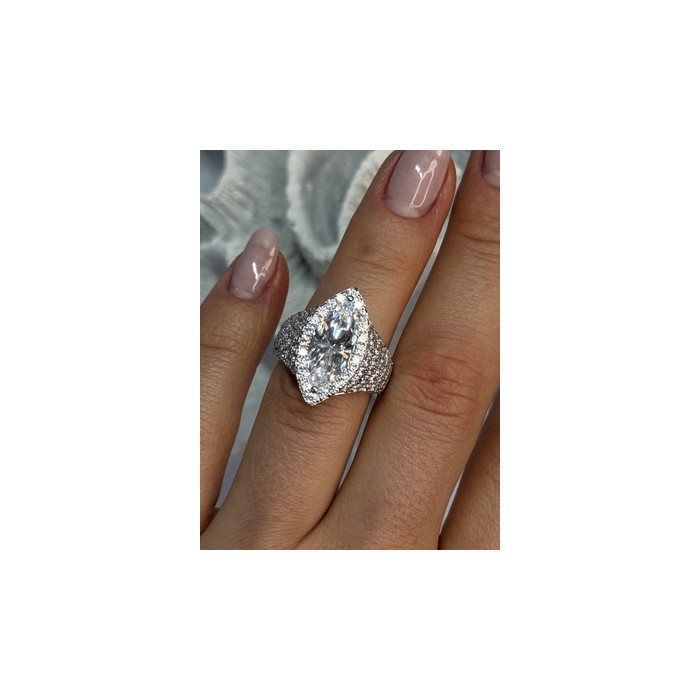 SHINY 925 STERLING SILVER CZ RING SIZE 6