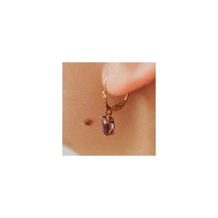 14K YELLOW GOLD AMETHYST EARRINGS