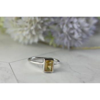 925 Sterling Silver Citrine Ring Size 7.5