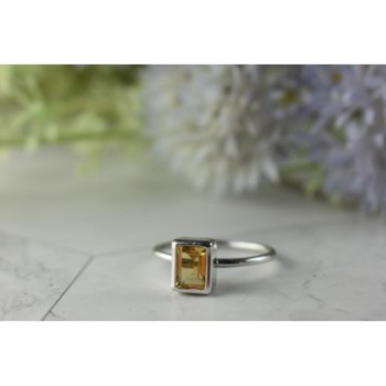 925 Sterling Silver Citrine Ring Size 7.5