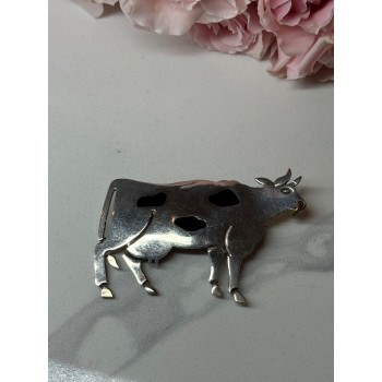 925 Sterling Silver Cow Brooch Length 2.5 In