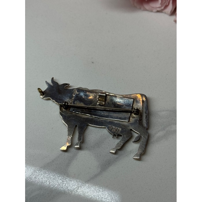 925 Sterling Silver Cow Brooch Length 2.5 In