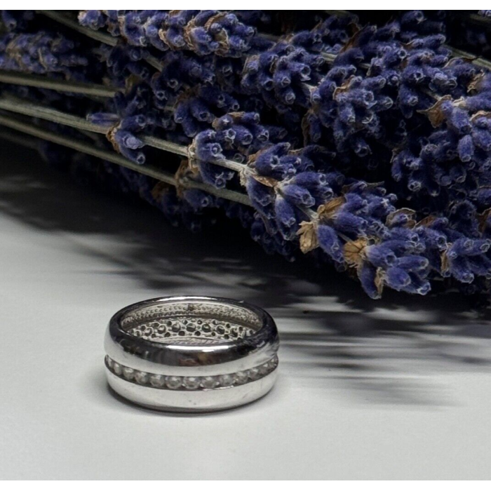 925 Sterling Silver CZ Ring Size 6