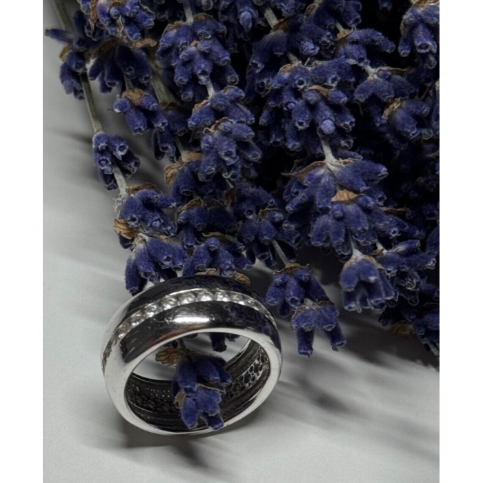 925 Sterling Silver CZ Ring Size 6