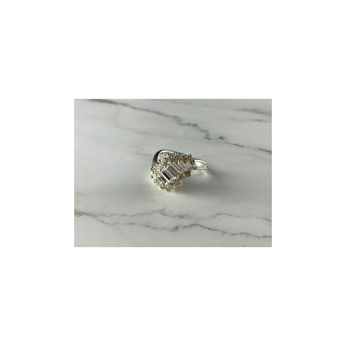 925 Sterling Silver CZ Ring Size 11.5