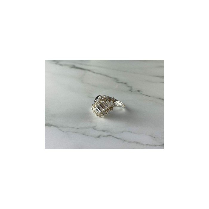 925 Sterling Silver CZ Ring Size 11.5