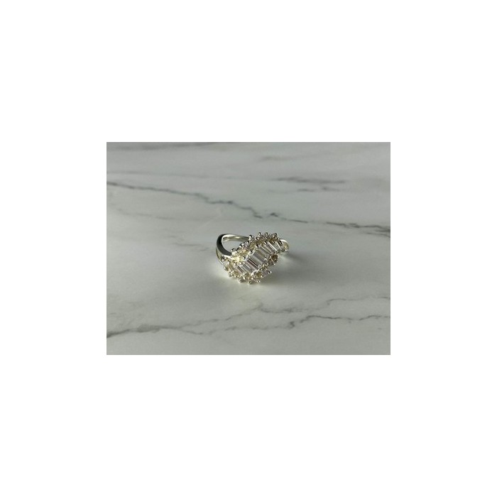 925 Sterling Silver CZ Ring Size 11.5