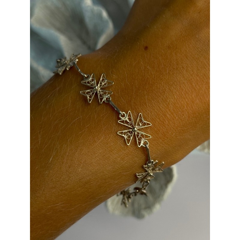 Lovely 925 Sterling Silver Bracelet Length 7