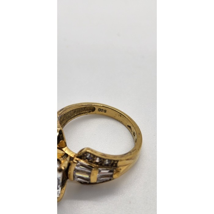 925 Sterling Silver CZ Ring Size 7.5