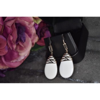 925 STERLING SILVER WHITE AGATE EARRINGS