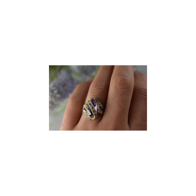 Vintage 925 Sterling Silver Purple Tourmaline & Marcasites Ring Size 6.75