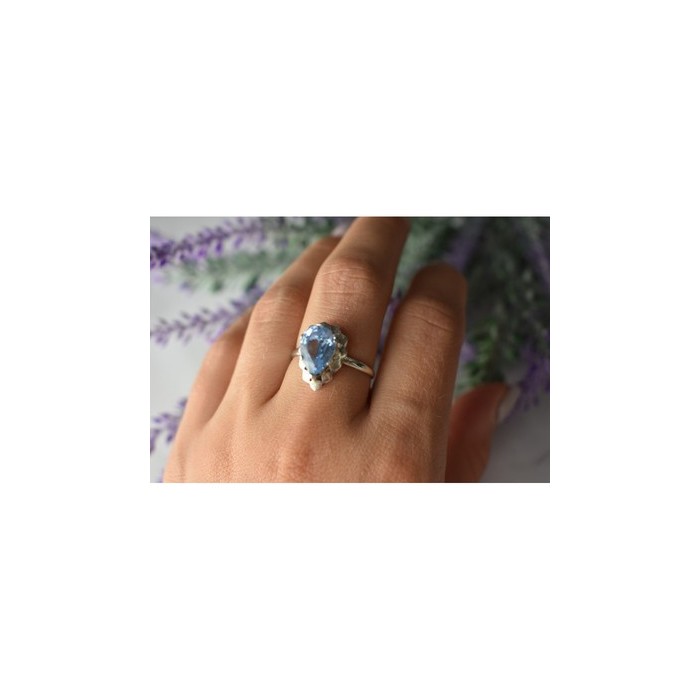 Vintage 925 Sterling Silver Topaz Ring Size 8.5