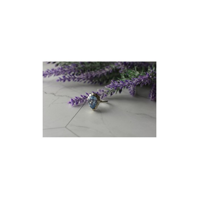 Vintage 925 Sterling Silver Topaz Ring Size 8.5