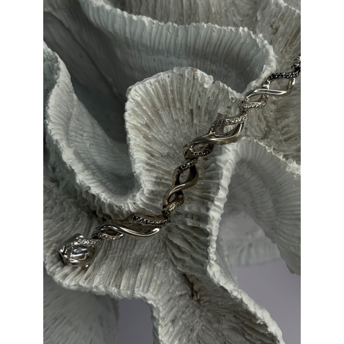 925 Sterling Silver Blue Spinel & Diamond Bracelet Length 7