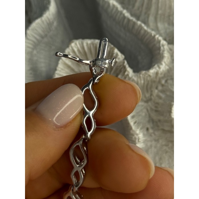 925 Sterling Silver Blue Spinel & Diamond Bracelet Length 7