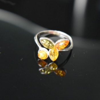 925 Sterling Silver Amber Ring Size 10